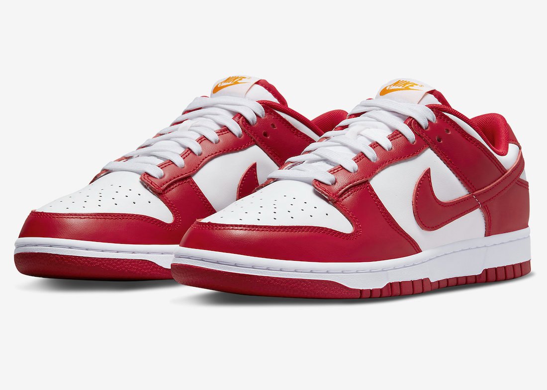 Những hình ảnh chính thức của NIKE DUNK LOW RETRO “GYM RED”