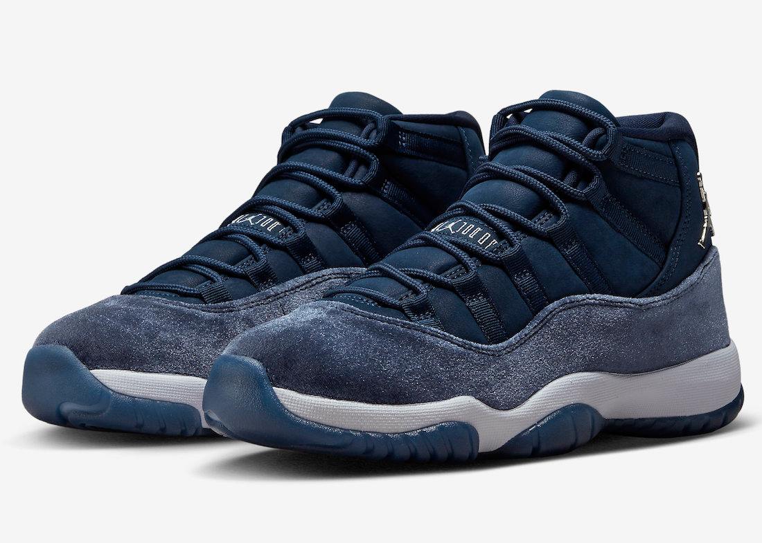 Những hình ảnh mới nhất của NIKE WMNS AIR JORDAN 11 RETRO “MIDNIGHT NAVY”