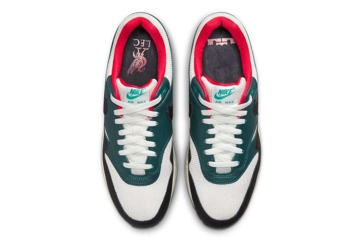 Official Images LEBRON JAMES x LIVERPOOL x NIKE AIR MAX 1