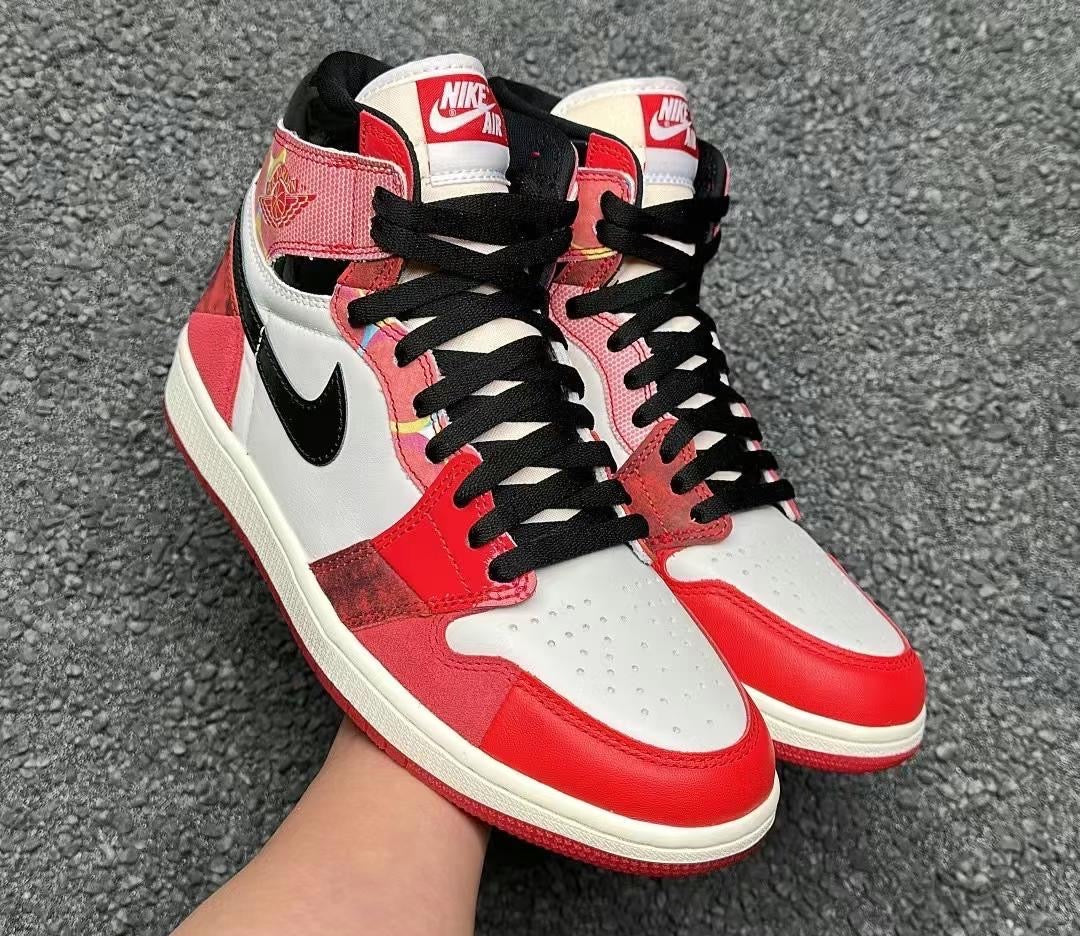 Spider-Man: Spider-Verse x Nike Air Jordan 1 Retro High OG sẽ được phát hành trên toàn thế giới vào 20/05/2023