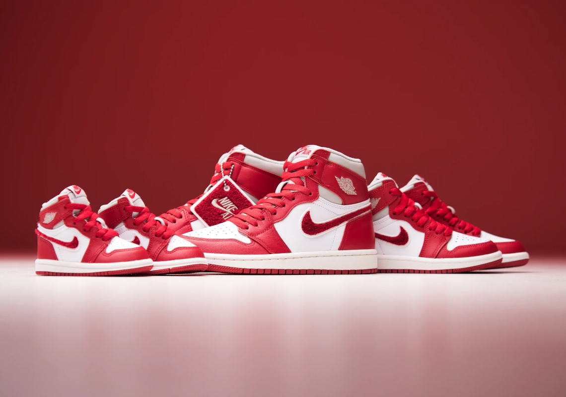 Air Jordan 1 Retro High OG “Varsity Red” Officially Released