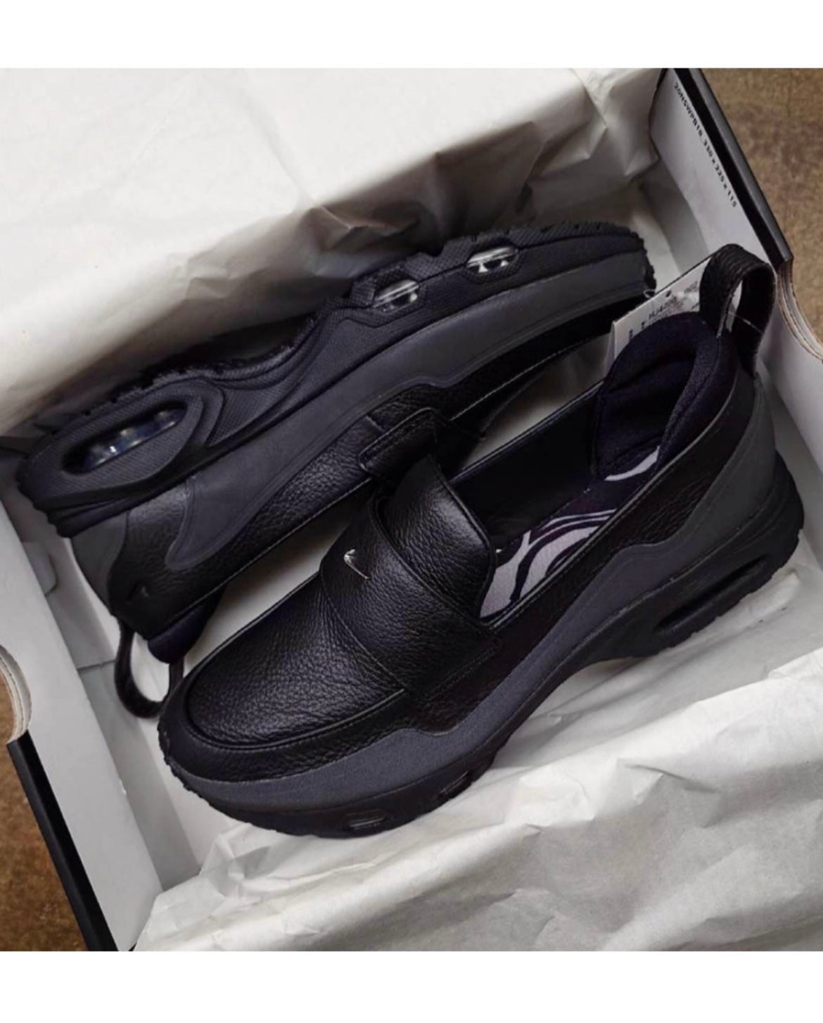NIKE AIR MAX PHENOMENA – LOAFER CŨNG PHẢI CÓ ĐẾ AIR