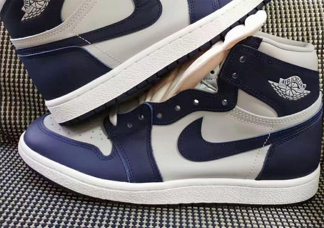 Những hình ảnh đầu tiên về Air Jordan 1 High '85 "Georgetown"