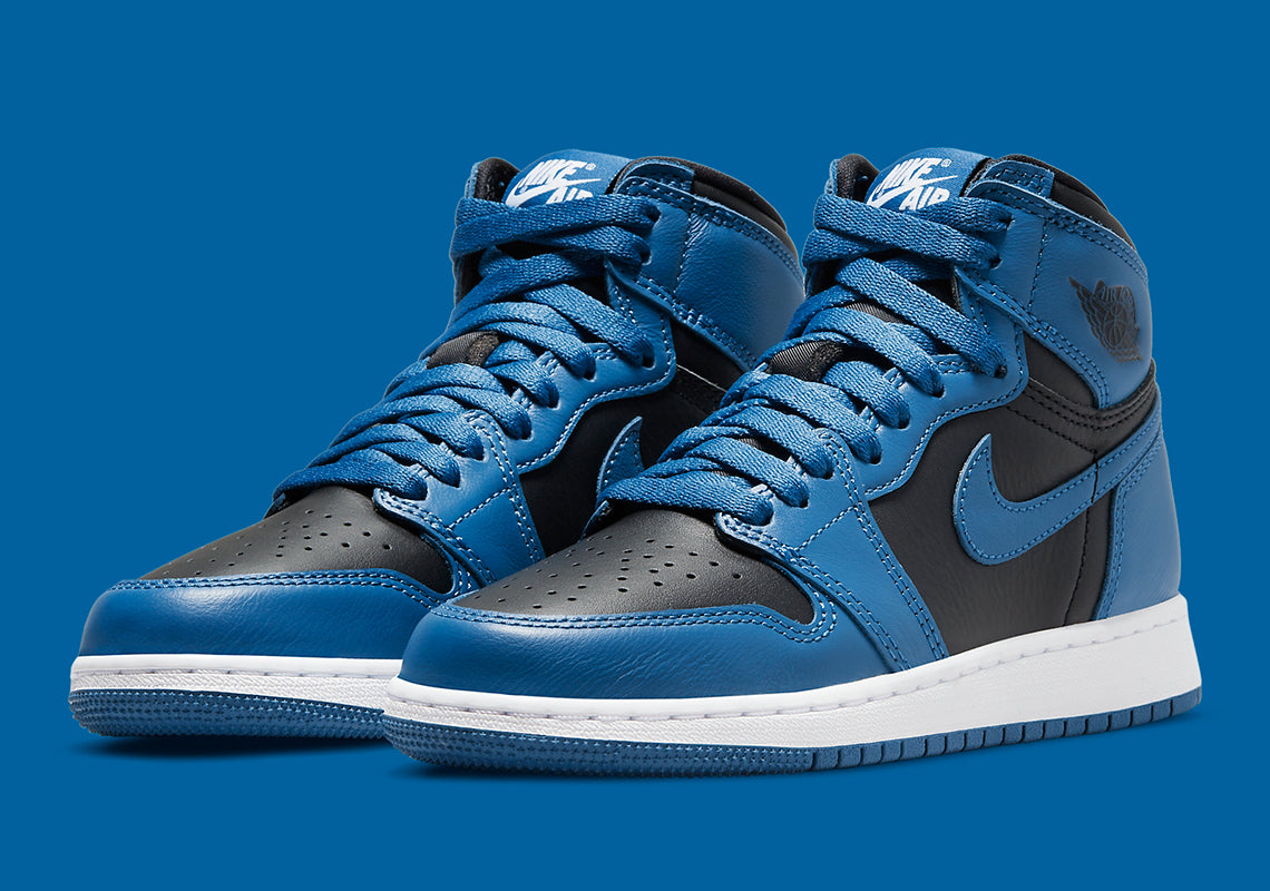 Hình ảnh chính thức của Air Jordan 1 Retro High OG "Marina Blue" với kích thước GS