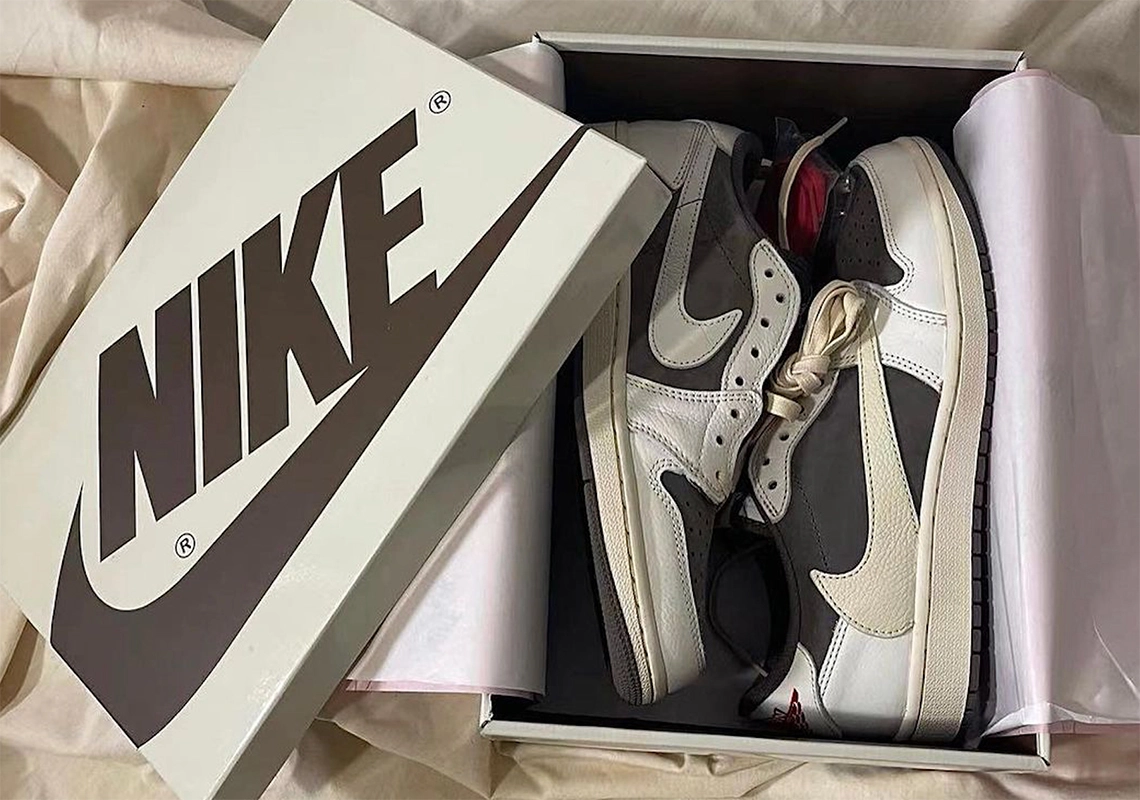 Travis Scott x Air Jordan 1 Low OG “Reverse Mocha” sẽ phát hành vào ngày 21 tháng 7