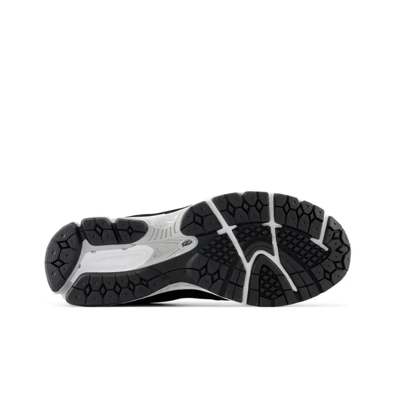 New Balance 2002R - Gore Tex Black Castlerock