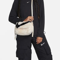 Nike Sportswear Futura 365 Faux Fur Crossbody Bag (1L) - Guava Ice/Guava Ice/Black