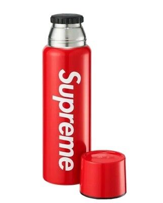 Supreme SIGG Vacuum Insulated 0.75L Bottle - Red