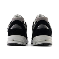 New Balance 2002R - Gore Tex Black Castlerock