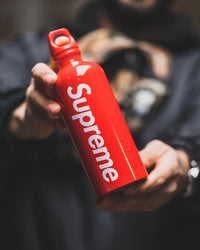 Supreme SIGG Traveller 0.6L Water Bottle (SS23) - Red