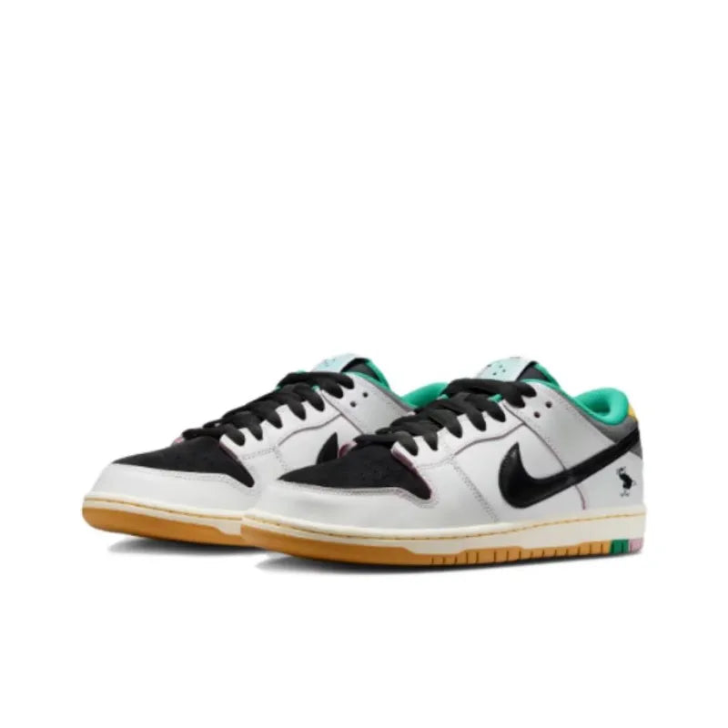 Nike SB Dunk Low - CSEF