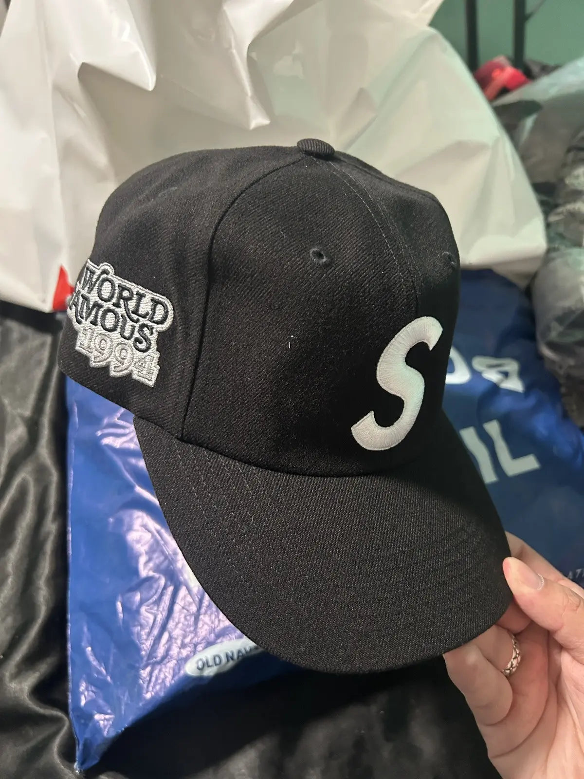 Supreme World Famous S Logo 6-Panel - Black
