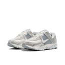 Nike Zoom Vomero 5 - Pure Platinum Platinum Tint Wolf Grey Summit White (Women's)