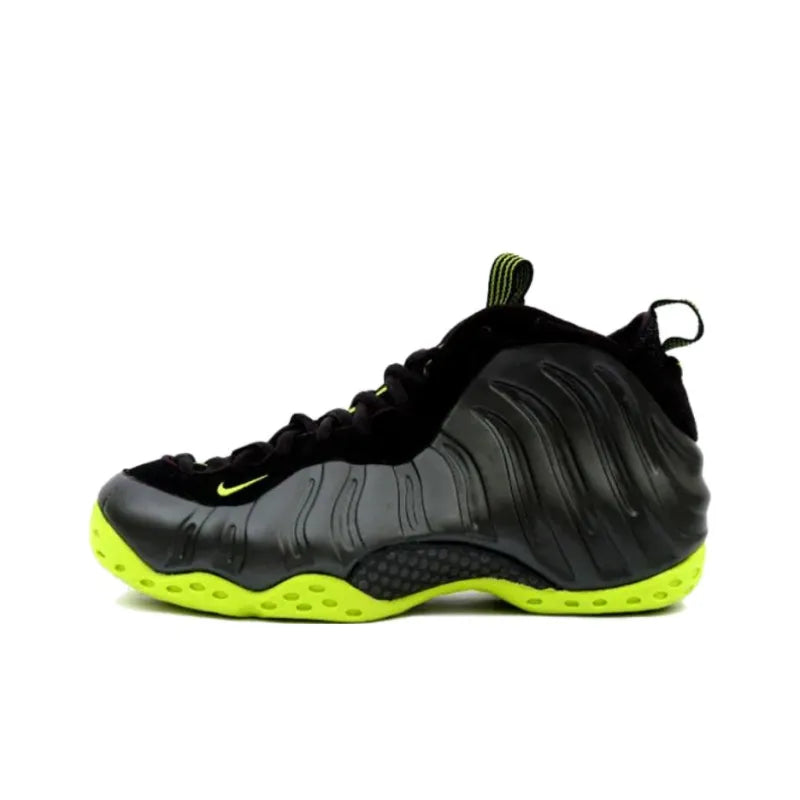 Nike Air Foamposite One - Black Volt