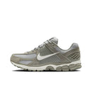 Nike Zoom Vomero 5 - Dark Stucco