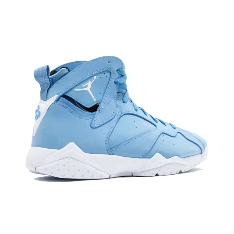 Jordan 7 Retro - Pantone