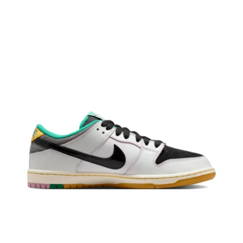Nike SB Dunk Low - CSEF