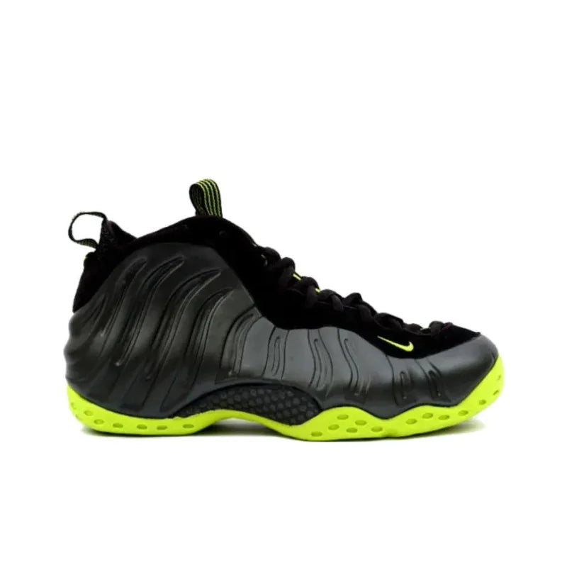 Nike Air Foamposite One - Black Volt