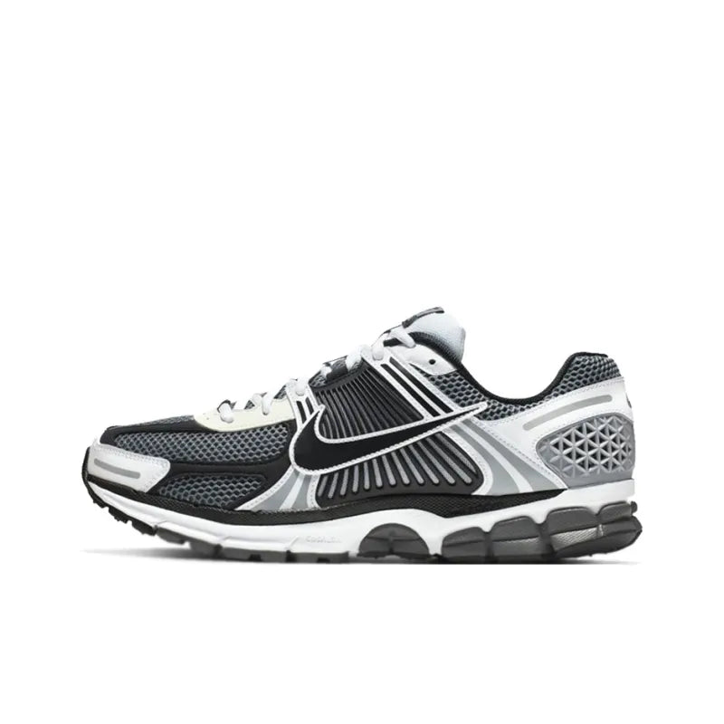Nike Zoom Vomero 5 SE SP - Dark Grey Black White