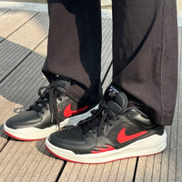 Jordan Stadium 90 - Black White Sail Gym Red (Women's)