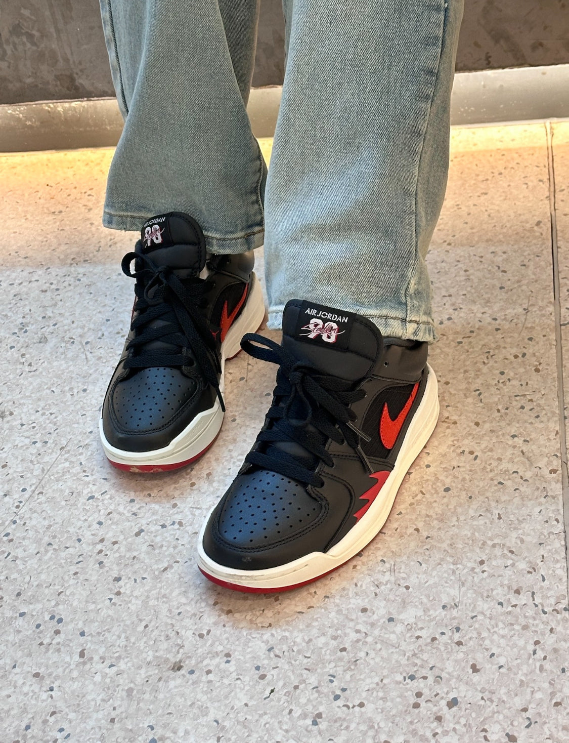 Jordan Stadium 90 - Black White Sail Gym Red (Women's)