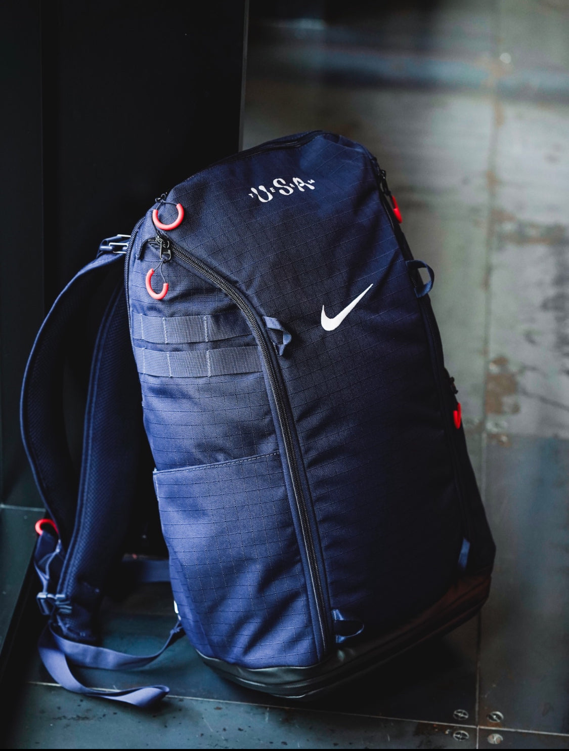 Nike USA Elite Easyon 31L Backpack - Obsidian/Black/White