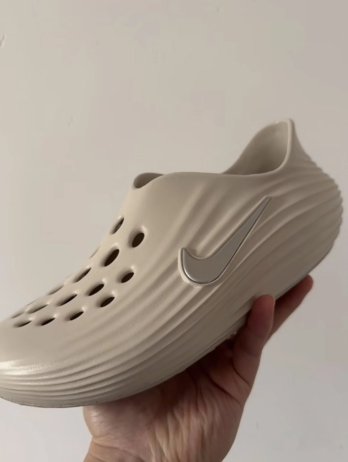 Nike ReactX Rejuven8 - Muslin (Women's)