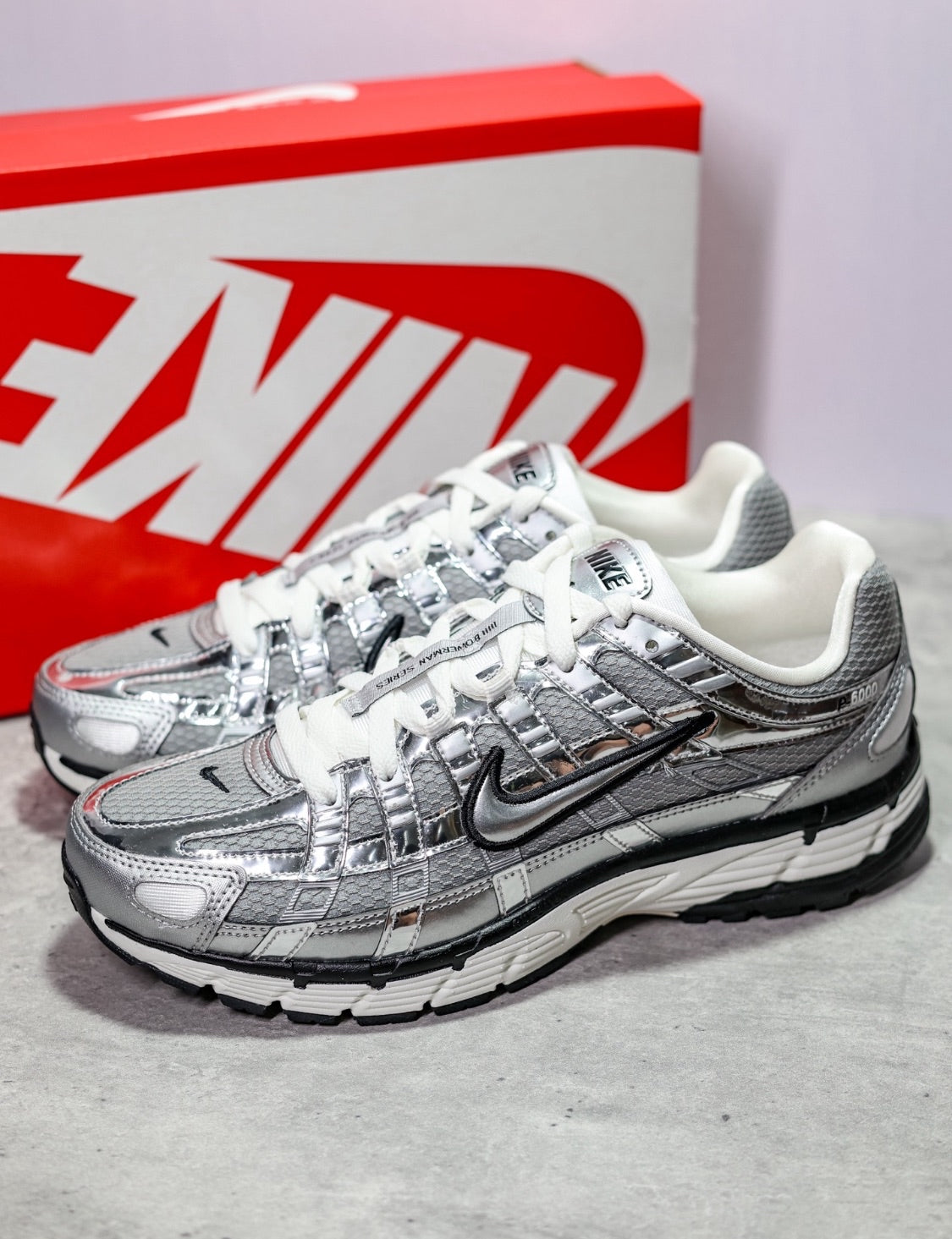Nike P 6000 - Metallic Silver