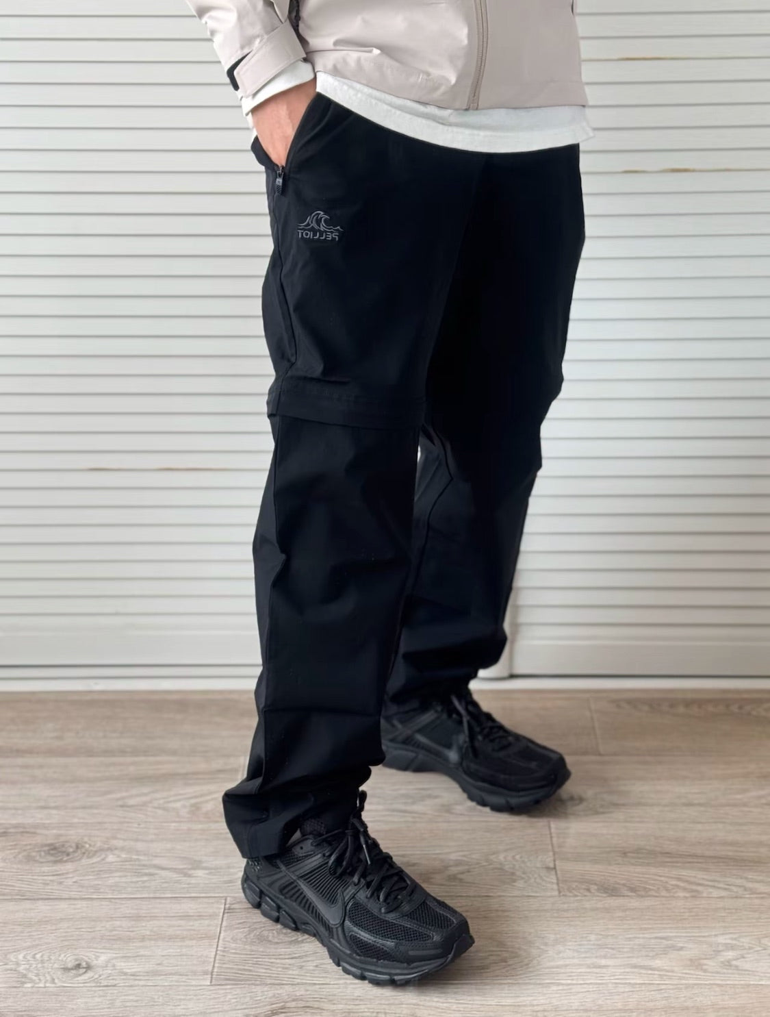 Nike Zoom Vomero 5 - Triple Black