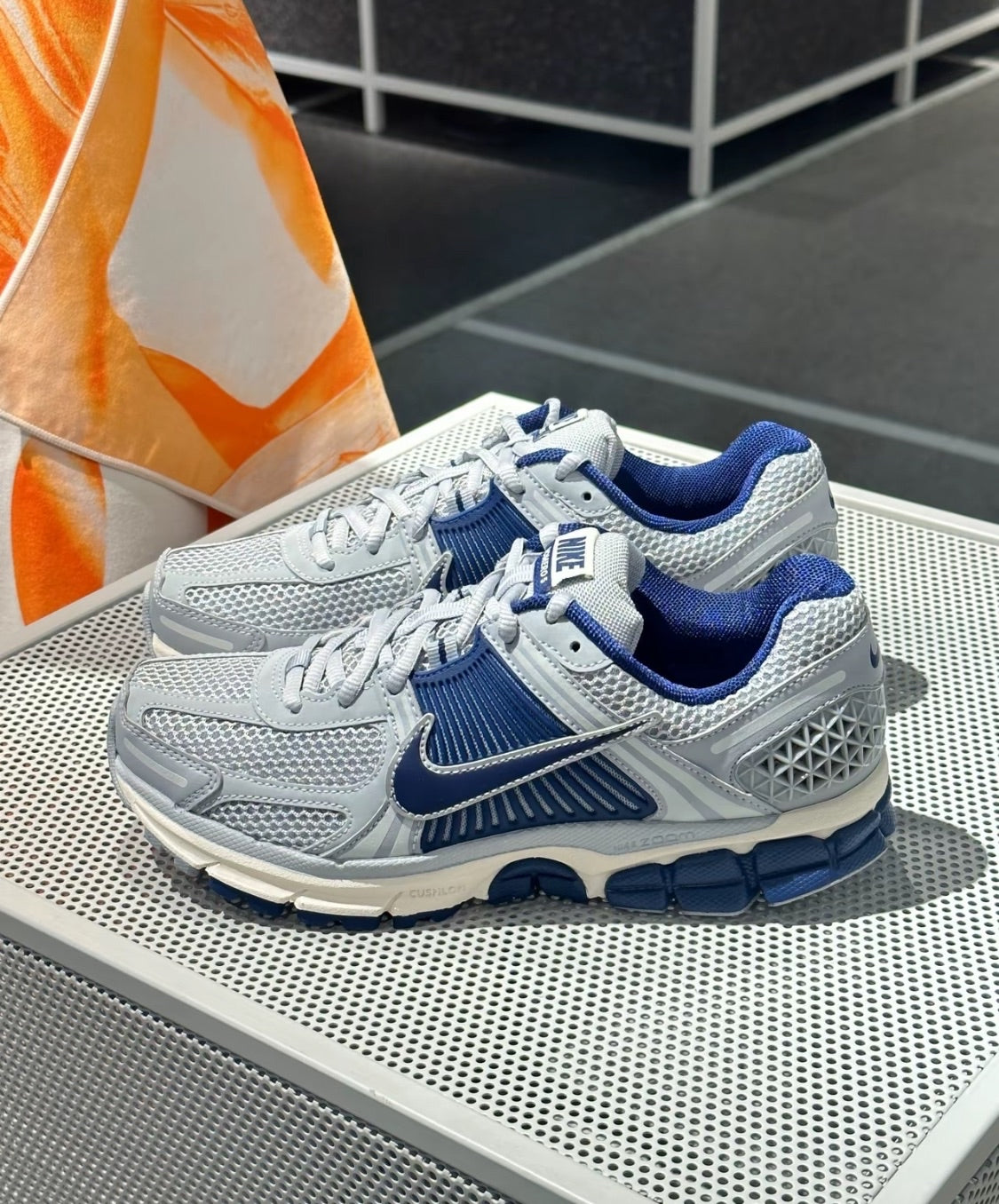 Nike Zoom Vomero 5 - Yankees