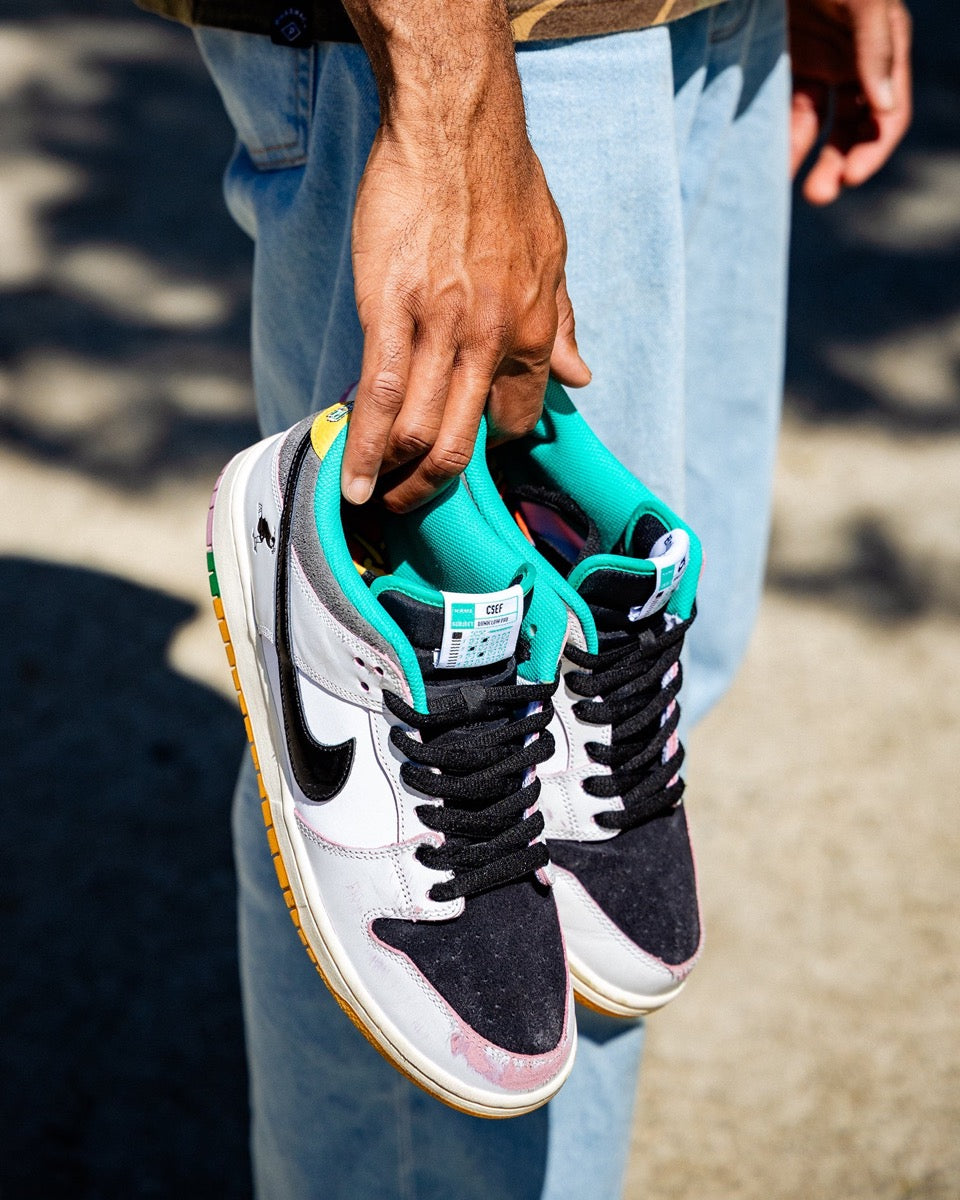 Nike SB Dunk Low - CSEF