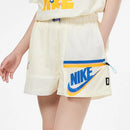 Nike AS W Nike Sportswear Icon Clash Short - Coconut Milk