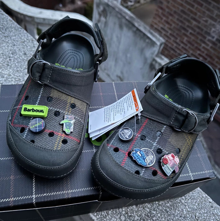 Crocs Classic Clog - Barbour