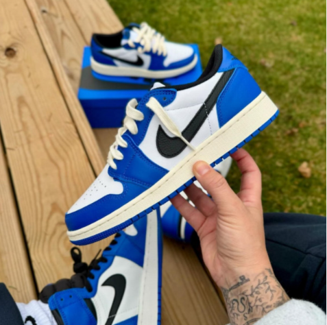 Jordan 1 Retro Low OG Game Royal  - White/Black - Game Royal