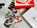 Nike Zoom Vomero 5 - USA
