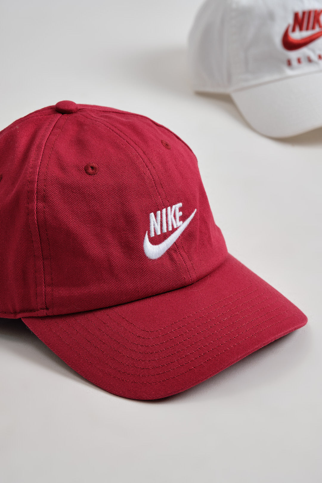 Nike Sportswear Heritage86 Futura Washed Hat Strapback-RED