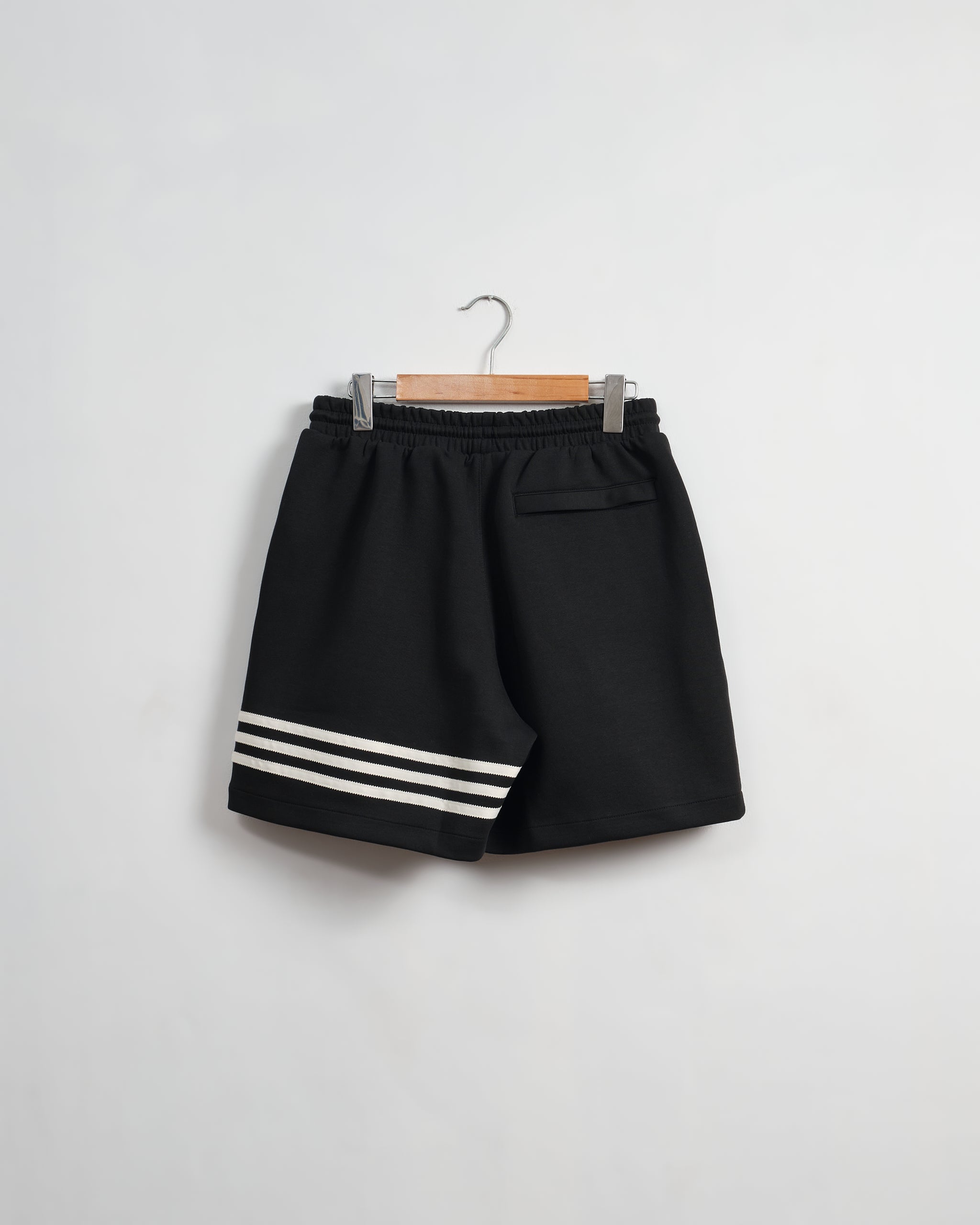 SHORT NEUCLASSICS ADICOLOR-BLACK