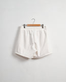 Essential Short Wonder White -CREAM