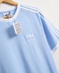 ADICOLOR CLASSICS 3-STRIPES T SHIRT-Blue Dawn