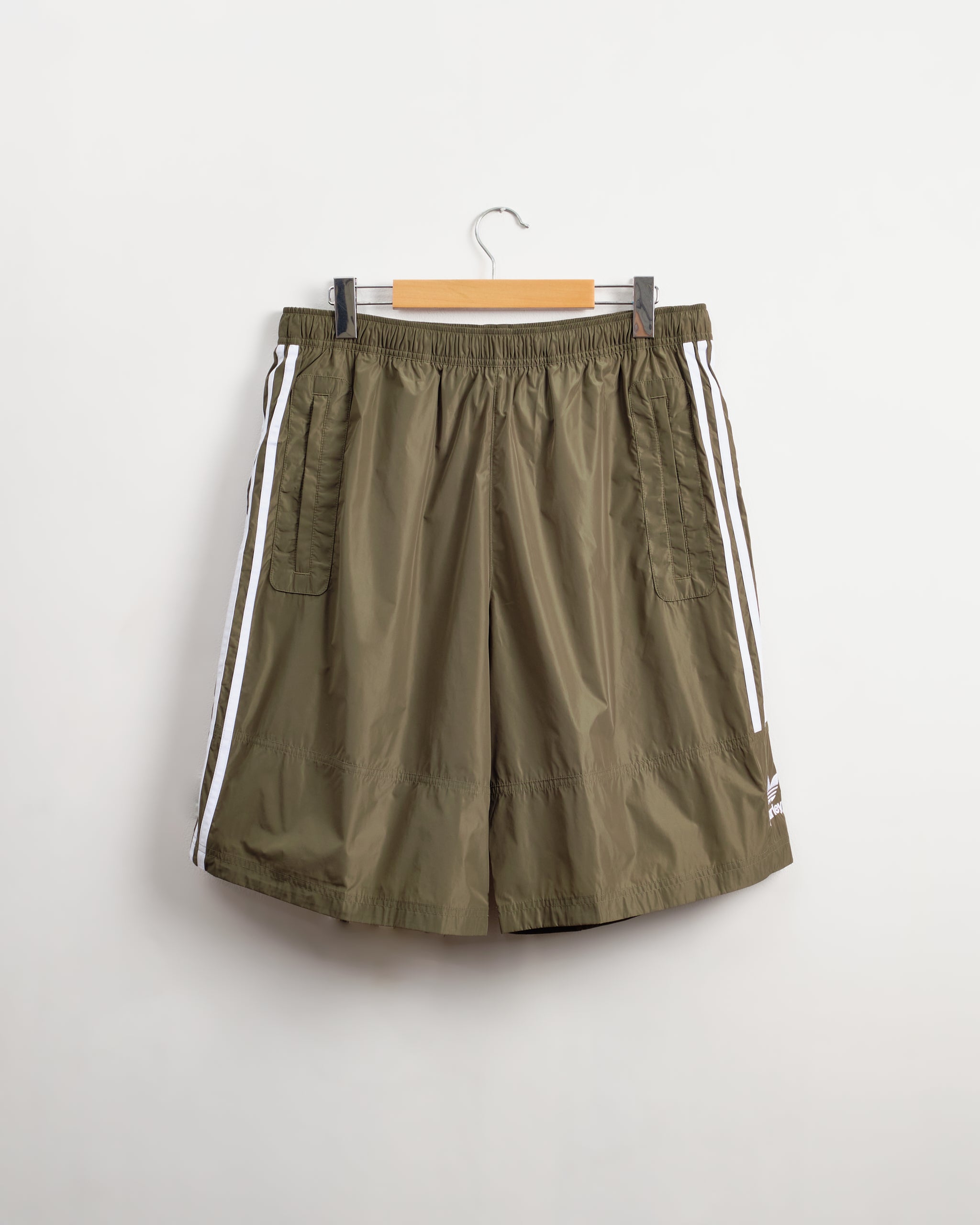 ADIDAS PARLEY ADICOLOR SHORTS-Olive Strata