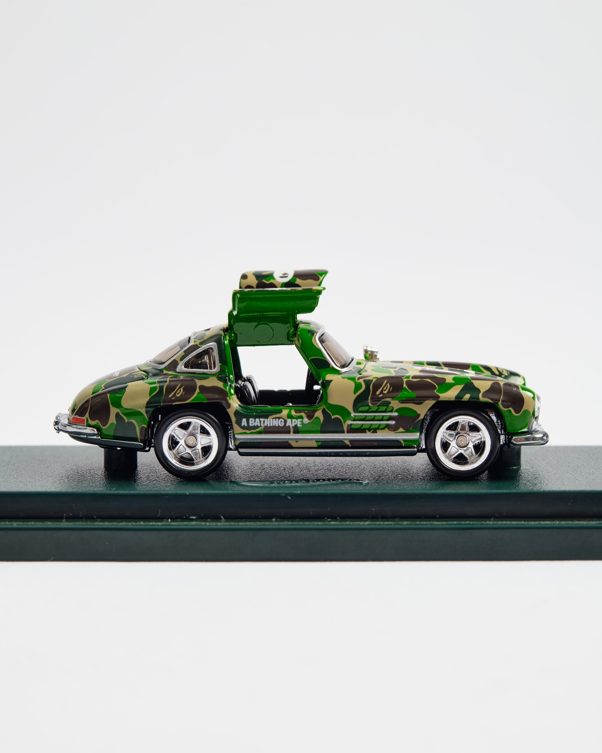 Hot Wheels x BAPE 1955 Mercedes Benz 300 SL-CAMO