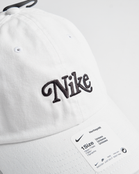 NIKE HERITAGE HAT-WHITE