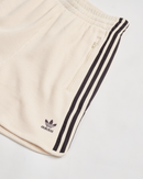 ADICOLOR CLASSICS WAFFLE SHORTS-Wonder White