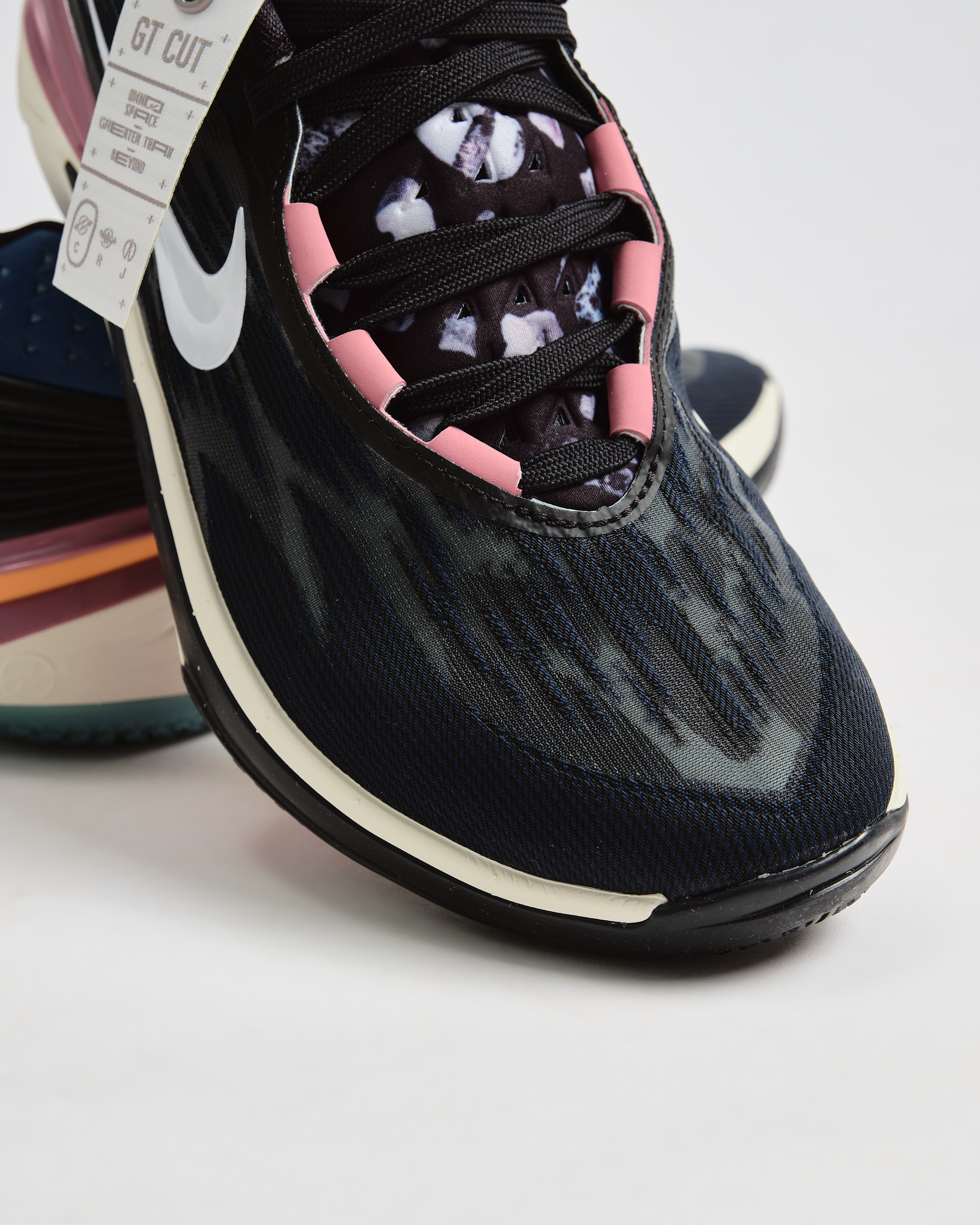 Nike Zoom GT Cut 2-Black Desert Berry