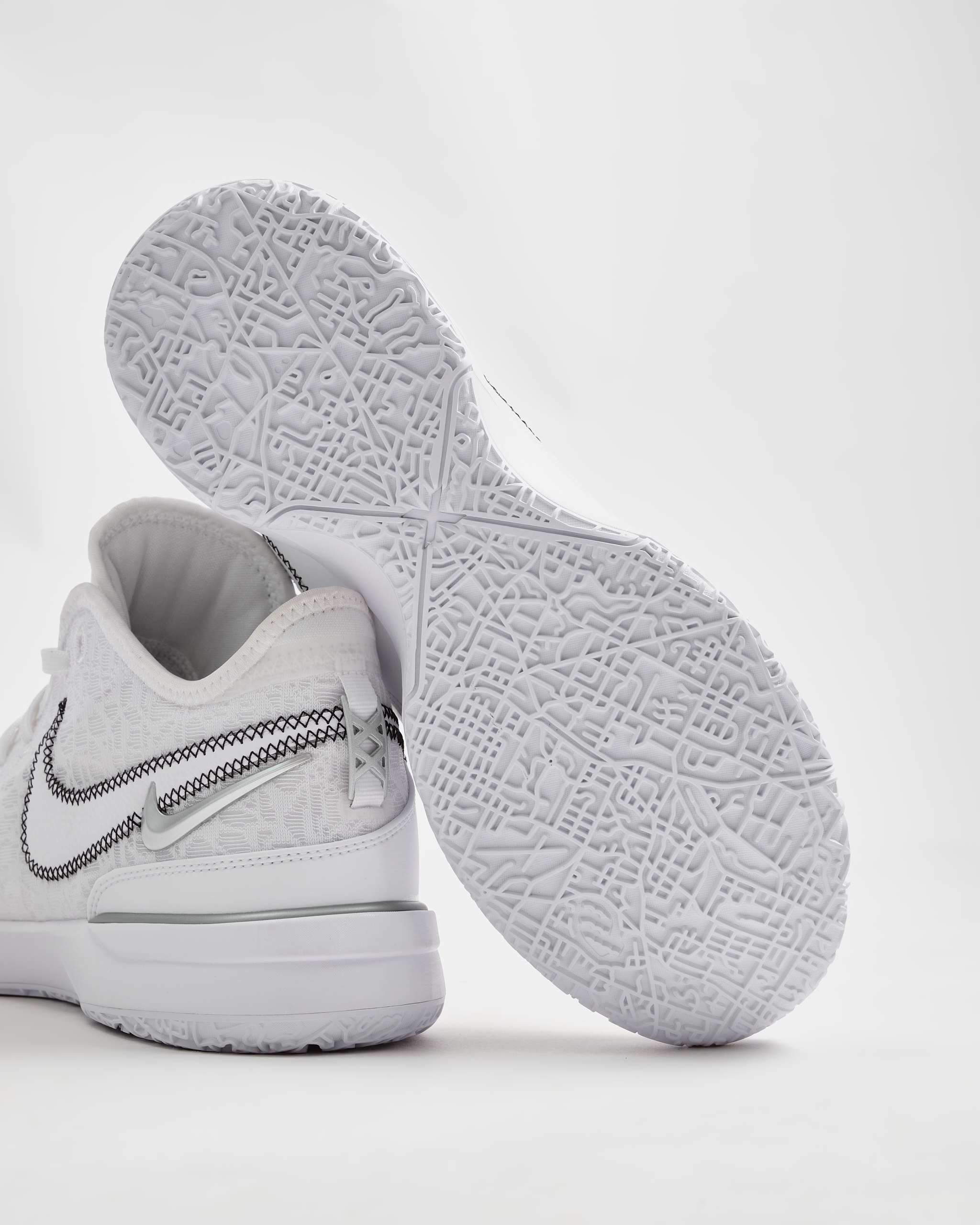 Nike Zoom LeBron NXXT Gen-White Metallic Silver