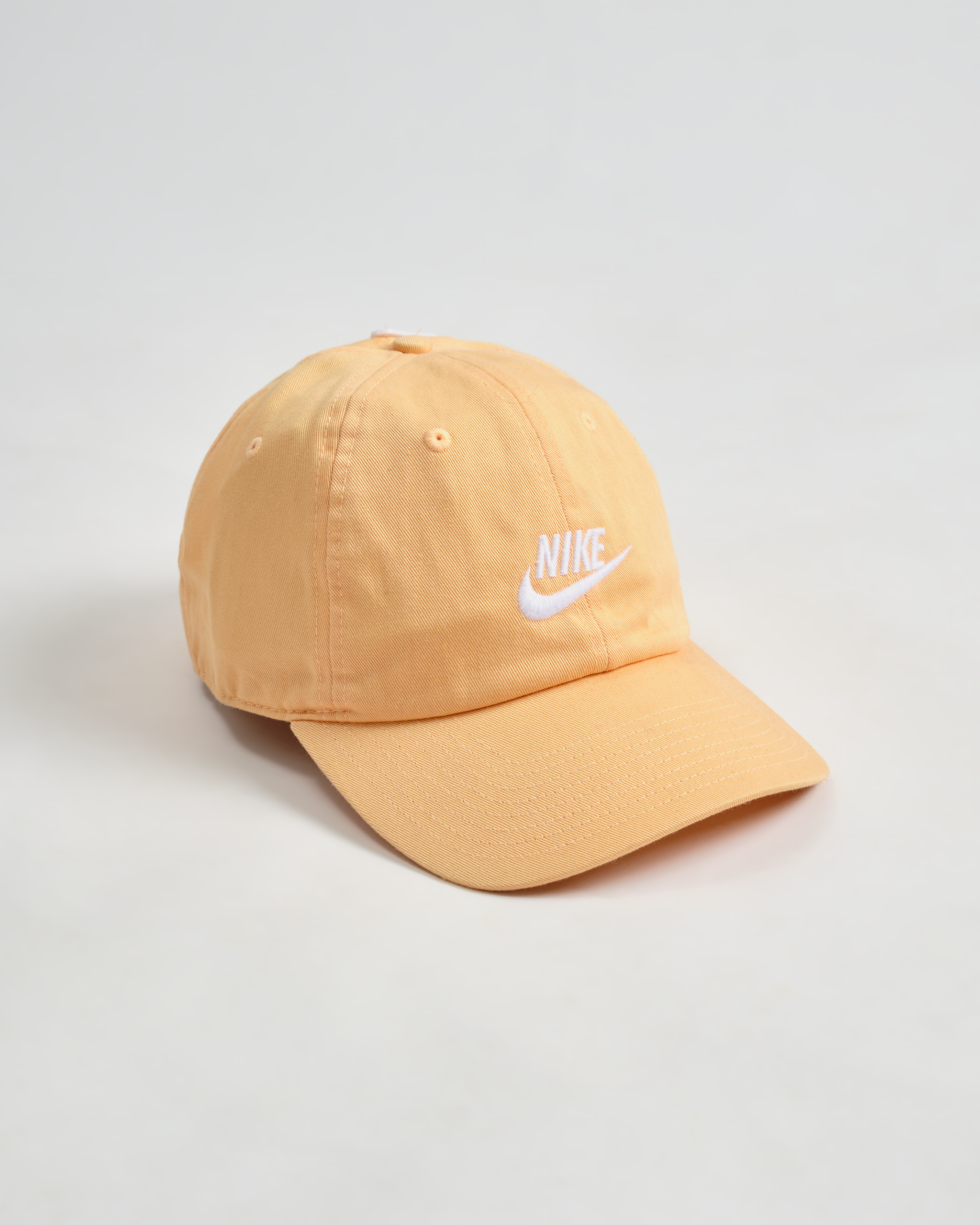 Nike Sportswear Heritage 86 Futura Washed Hat Strapback-Orange