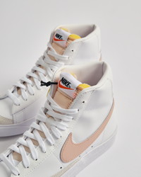 Nike Blazer Mid 77 Vintage-Summit White Pink (W)