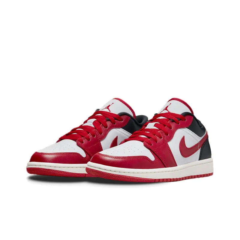 Jordan 1 Low - Reverse Black Toe (Women's)