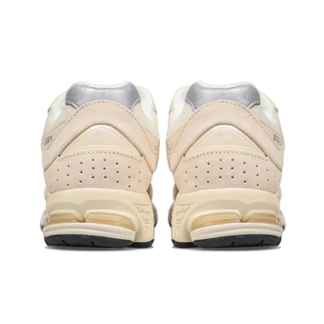 New Balance 2002R - Off White