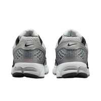 Nike Zoom Vomero 5 - Metallic Silver Black